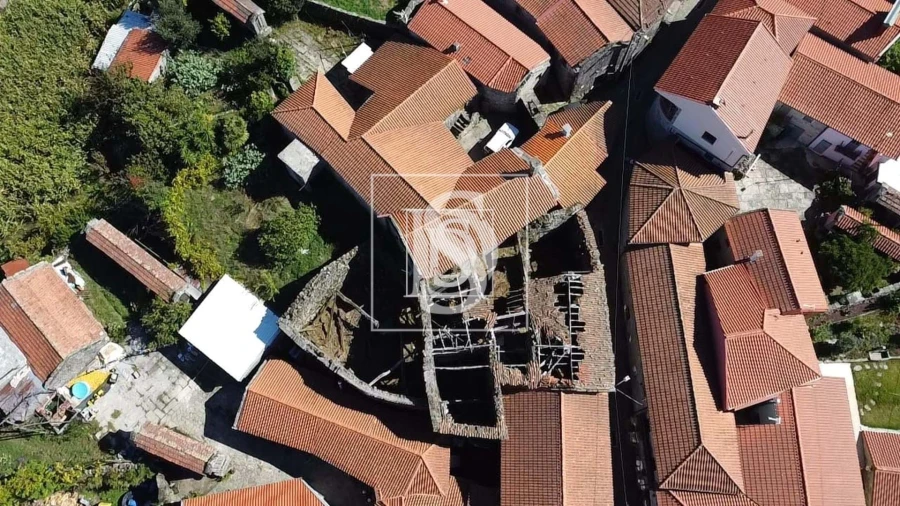 Moradia T3 para Venda em Ruivães e Campos Foto 7