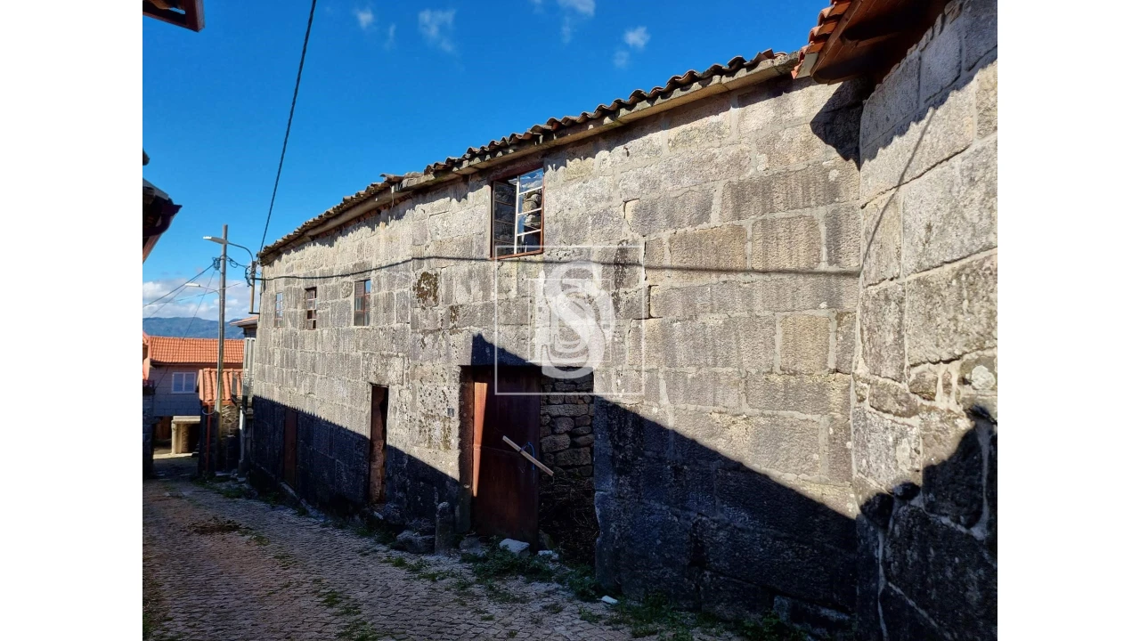 Moradia T3 para Venda em Ruivães e Campos Foto 17