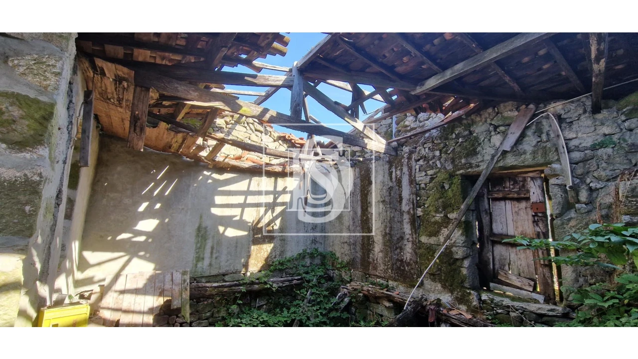 Moradia T3 para Venda em Ruivães e Campos Foto 10