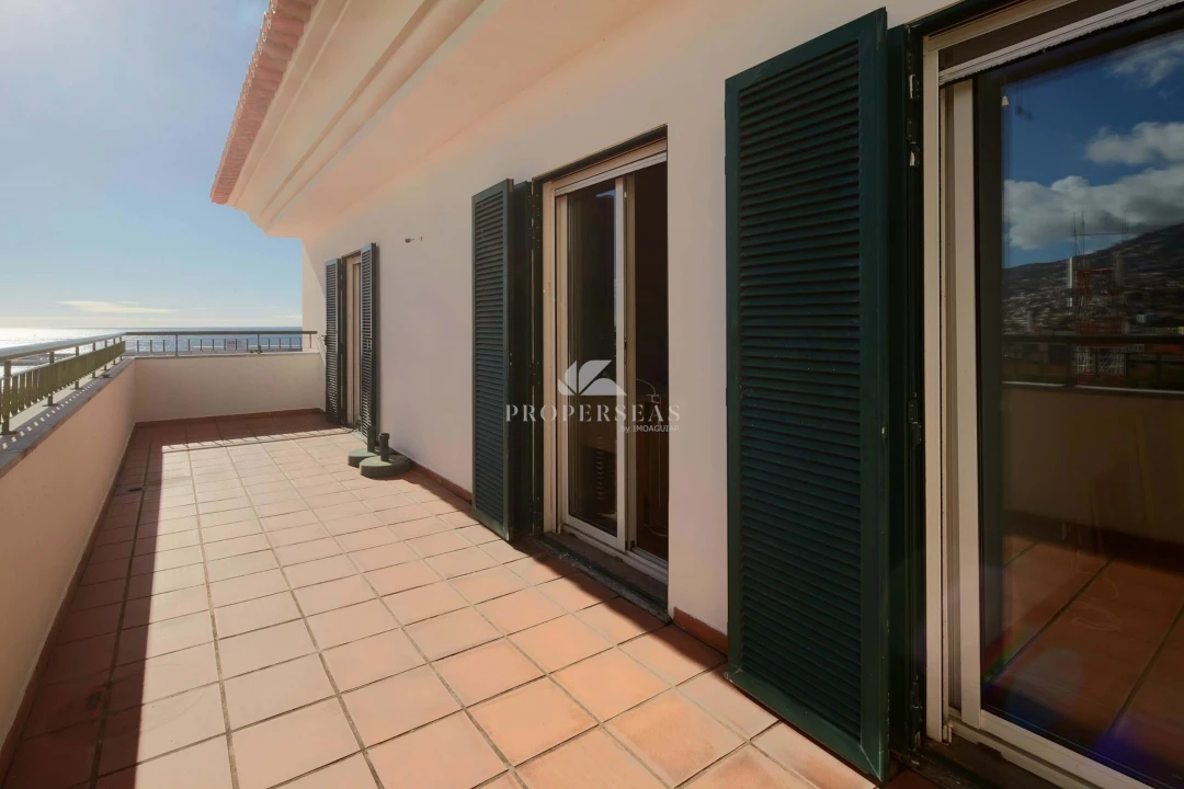 Apartamento T4 para Venda em Funchal (Se) Foto 24