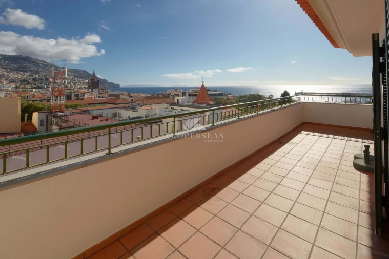Apartamento T4 para Venda em Funchal (Se) Foto 26