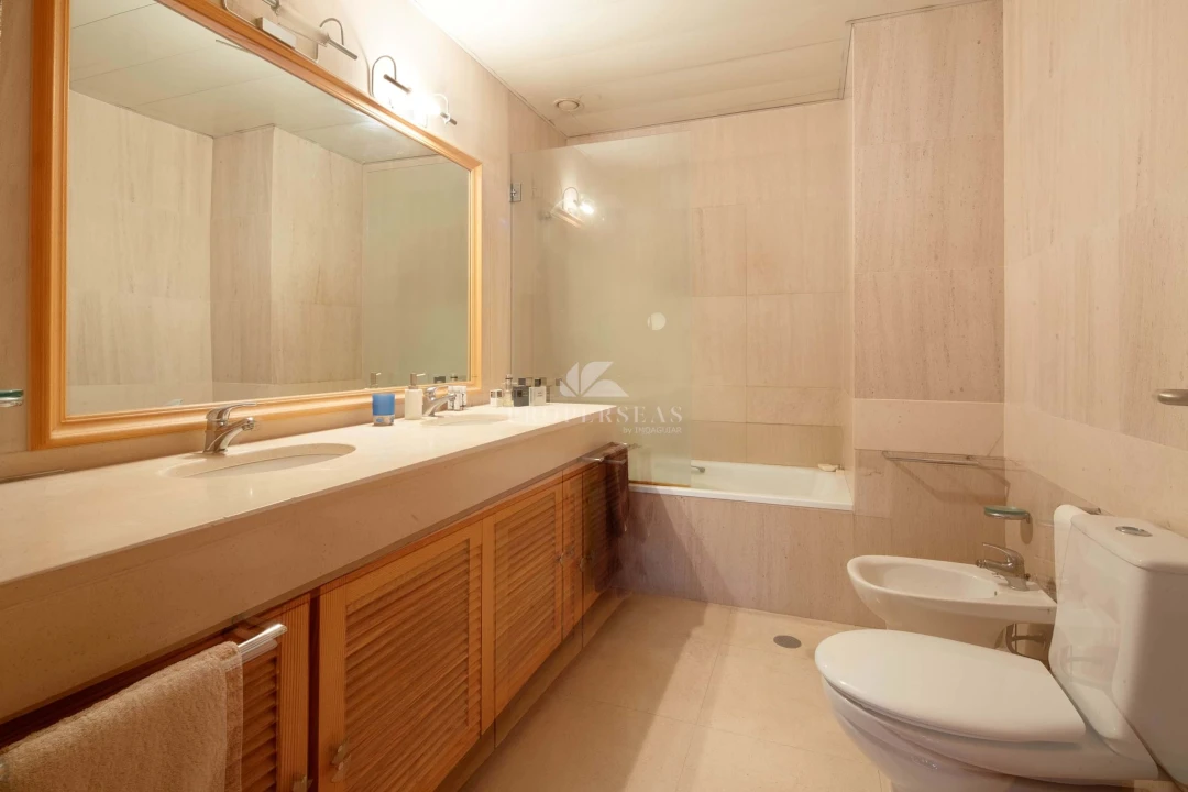 Apartamento T4 para Venda em Funchal (Se) Foto 18