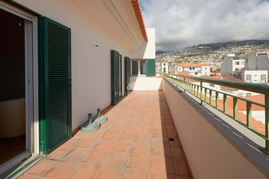 Apartamento T4 para Venda em Funchal (Se) Foto 25