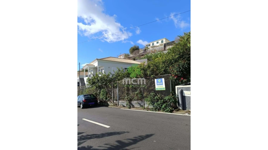 Terreno para Venda em Canhas Foto 7