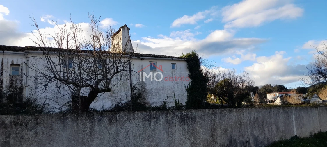 Moradia T5 para Venda em São Salvador da Aramenha Foto 7