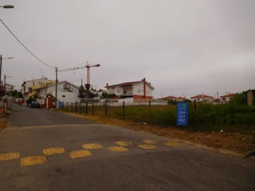 Terreno para Venda em Marrazes e Barosa