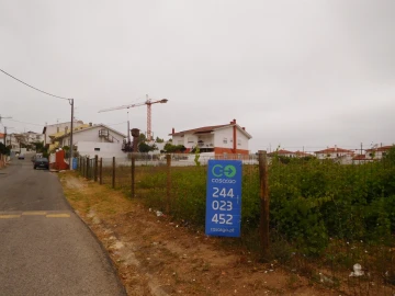 Terreno para Venda em Marrazes e Barosa