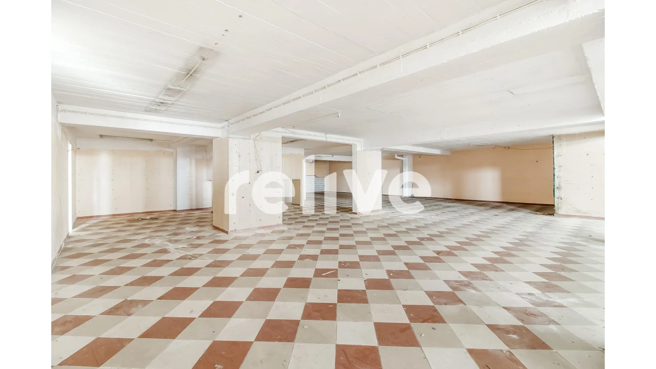 Loja para Venda em Massamá e Monte Abraão Foto 6