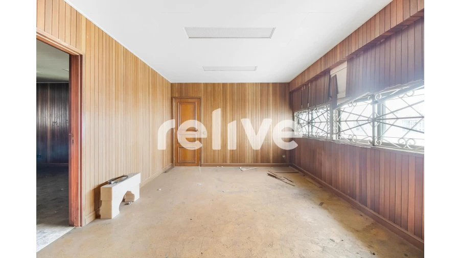 Loja para Venda em Massamá e Monte Abraão Foto 8