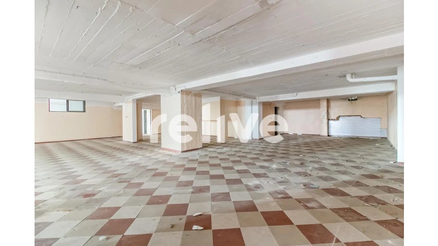 Loja para Venda em Massamá e Monte Abraão Foto 7