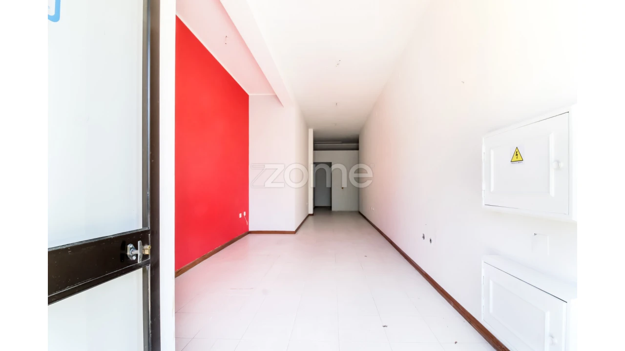 Negócio para Venda em Penafiel Foto 1