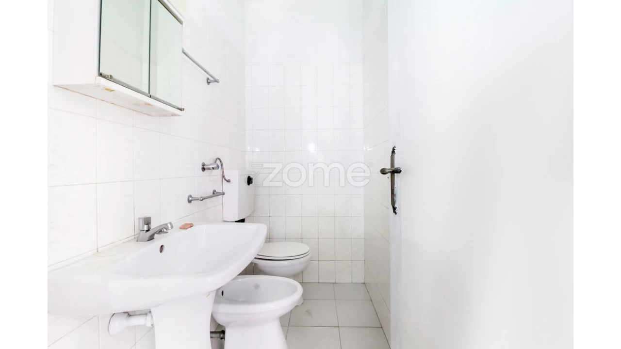 Negócio para Venda em Penafiel Foto 13