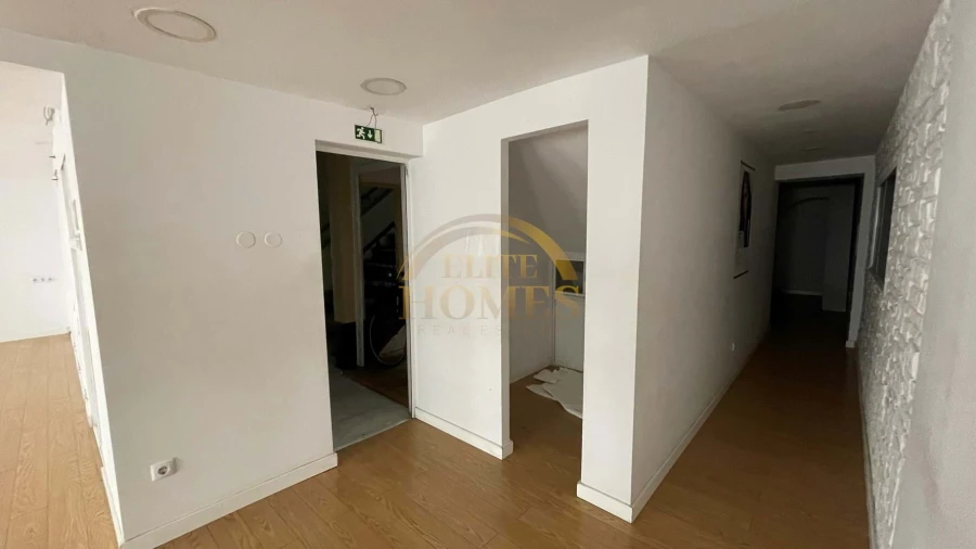 Negócio para Venda em Santa Maria Maior Foto 10