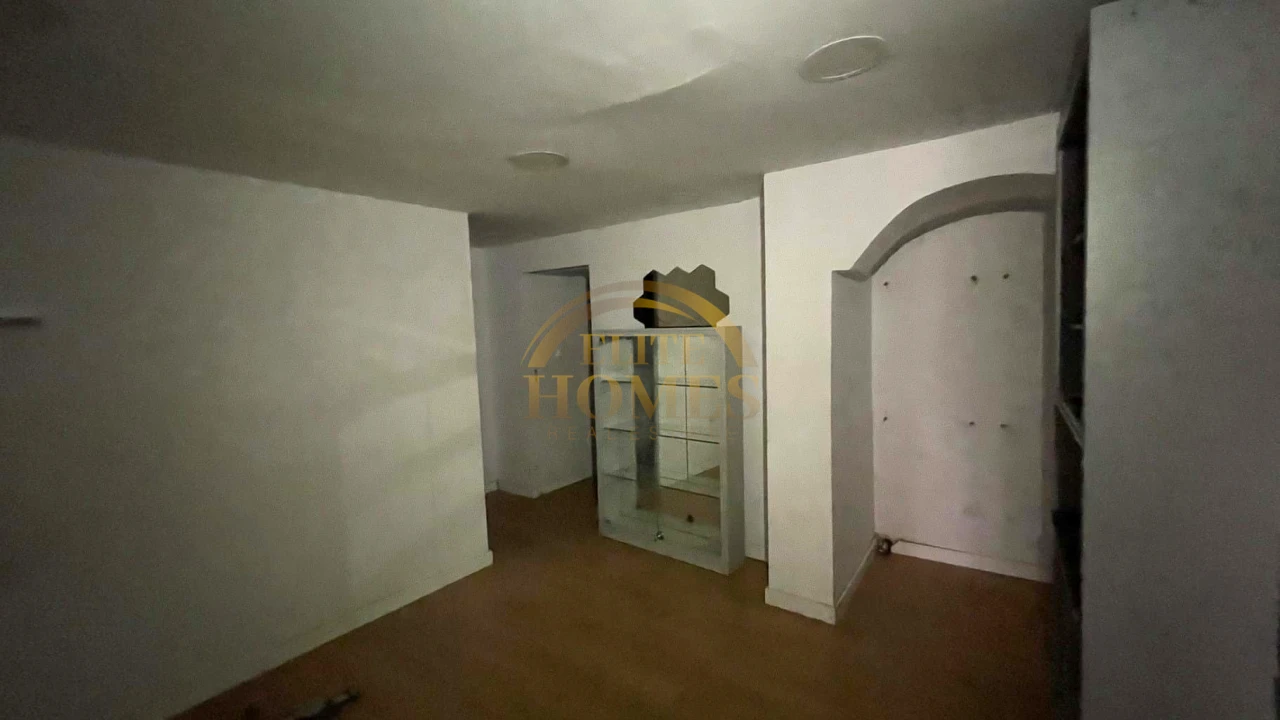 Negócio para Venda em Santa Maria Maior Foto 12