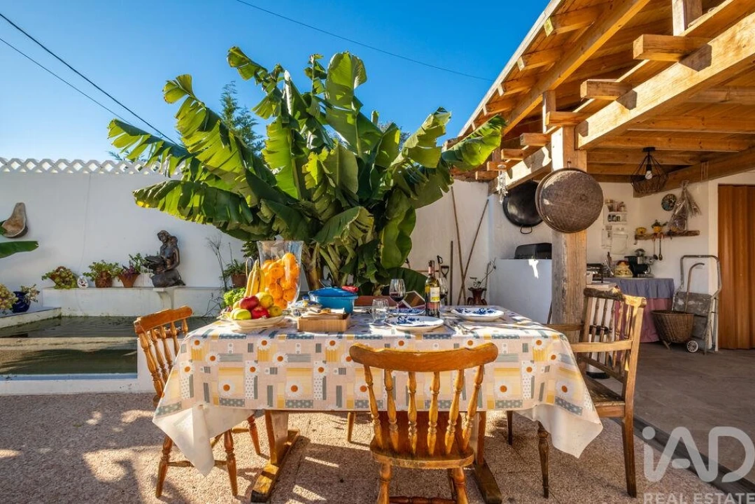 Moradia T7 para Venda em Cela Foto 10