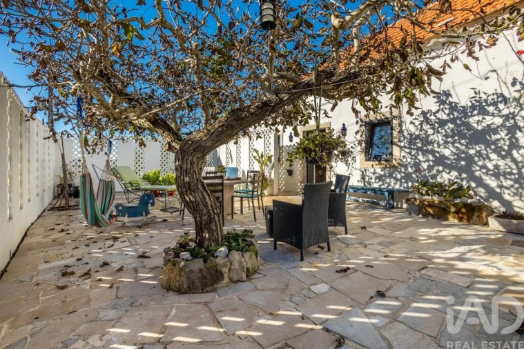 Moradia T7 para Venda em Cela Foto 25