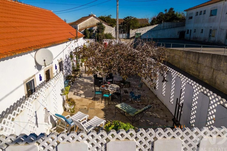 Moradia T7 para Venda em Cela Foto 29