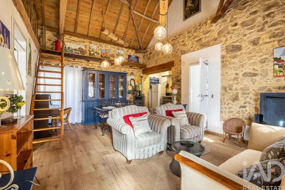 Moradia T7 para Venda em Cela Foto 18