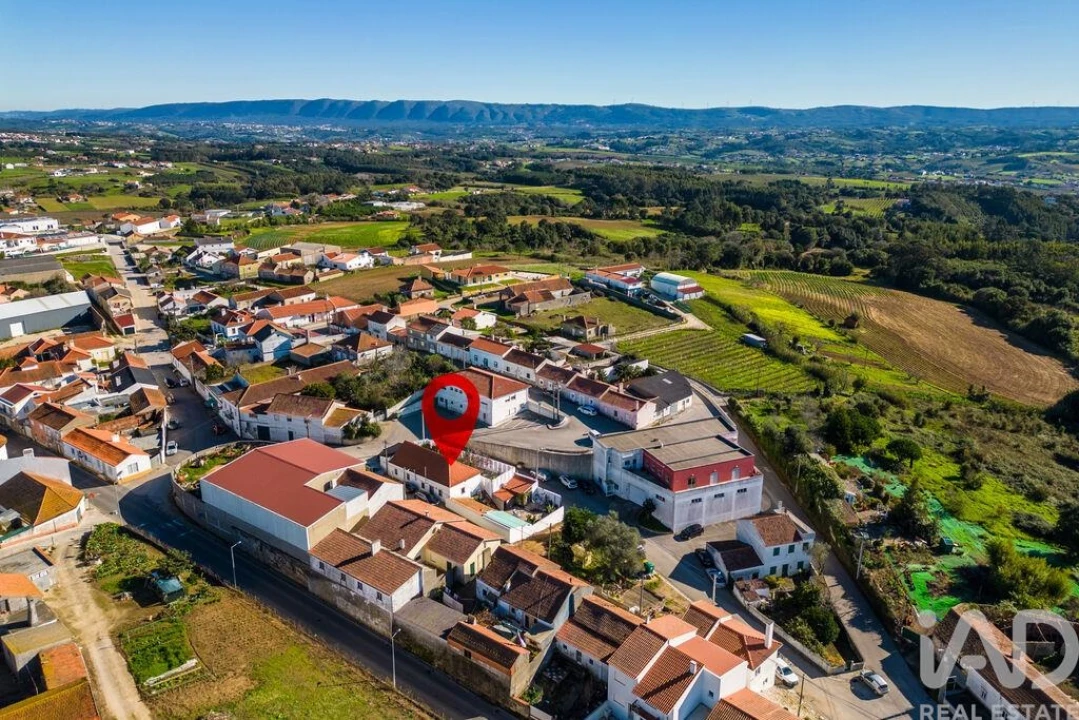 Moradia T7 para Venda em Cela Foto 30