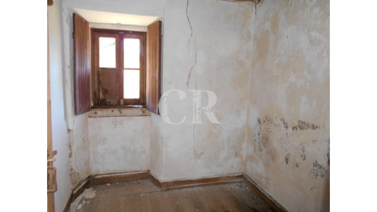 Moradia T5 para Venda em Pussos São Pedro Foto 25