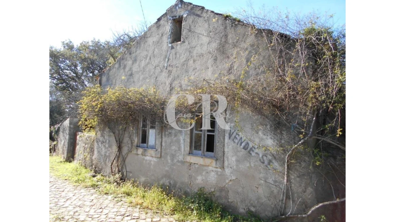 Moradia T5 para Venda em Pussos São Pedro Foto 9