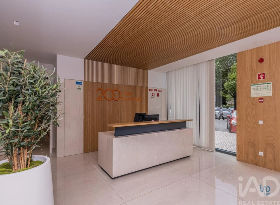 Apartamento T2 para Venda em Alvalade Foto 26