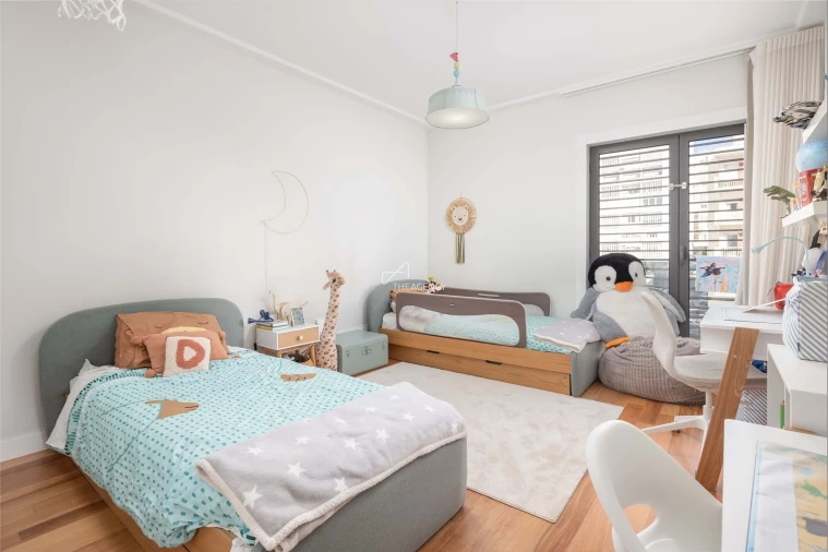 Apartamento T4 para Venda em Estrela Foto 17