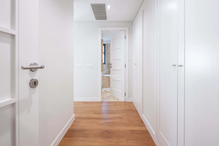 Apartamento T4 para Venda em Estrela Foto 11