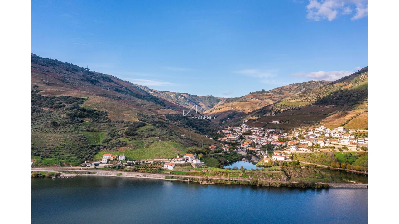 Quinta T6 para Venda em Galafura e Covelinhas Foto 5