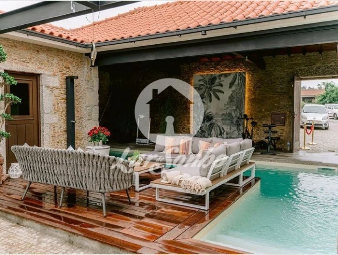 Moradia T4 para Venda em Balazar Foto 3