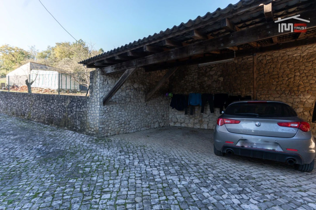 Moradia T5 para Venda em Nossa Senhora das Misericordias Foto 18