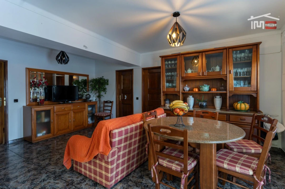 Moradia T5 para Venda em Nossa Senhora das Misericordias Foto 26