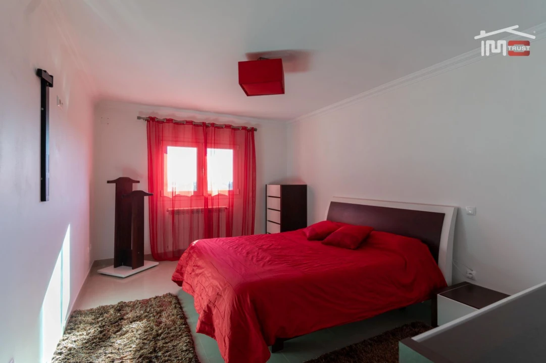 Moradia T5 para Venda em Nossa Senhora das Misericordias Foto 40