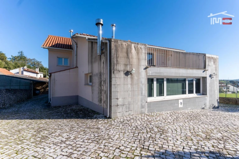 Moradia T5 para Venda em Nossa Senhora das Misericordias Foto 15