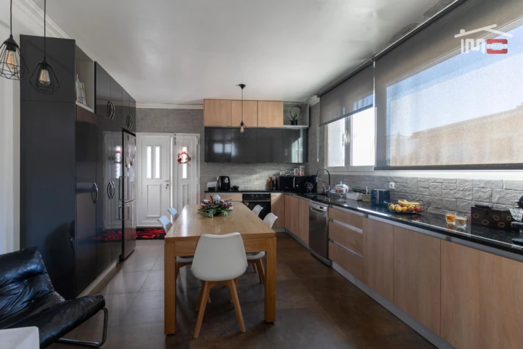 Moradia T5 para Venda em Nossa Senhora das Misericordias Foto 33