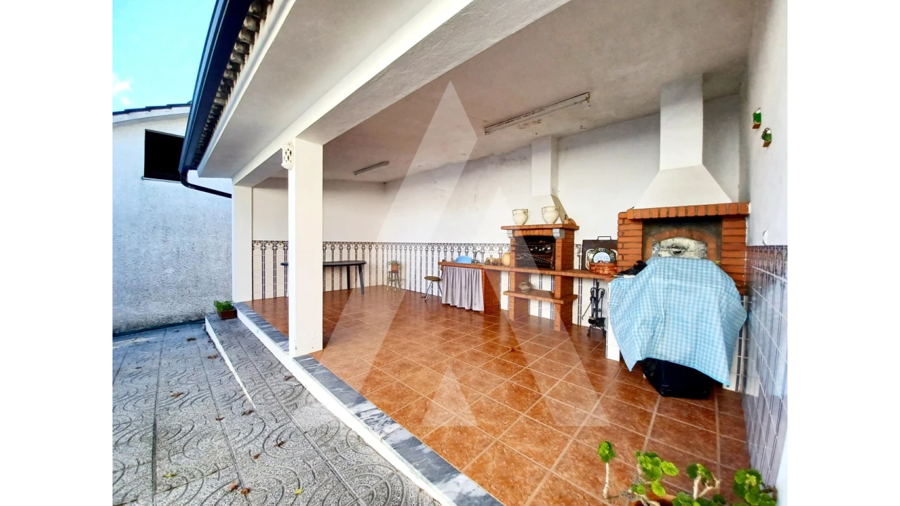 Moradia T4 para Venda em Rio de Loba Foto 7