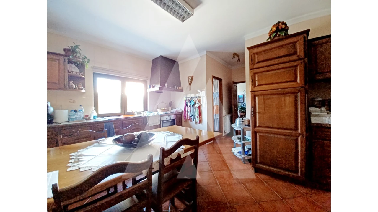 Moradia T4 para Venda em Rio de Loba Foto 12