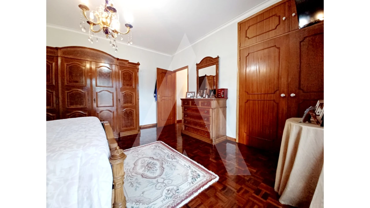 Moradia T4 para Venda em Rio de Loba Foto 21