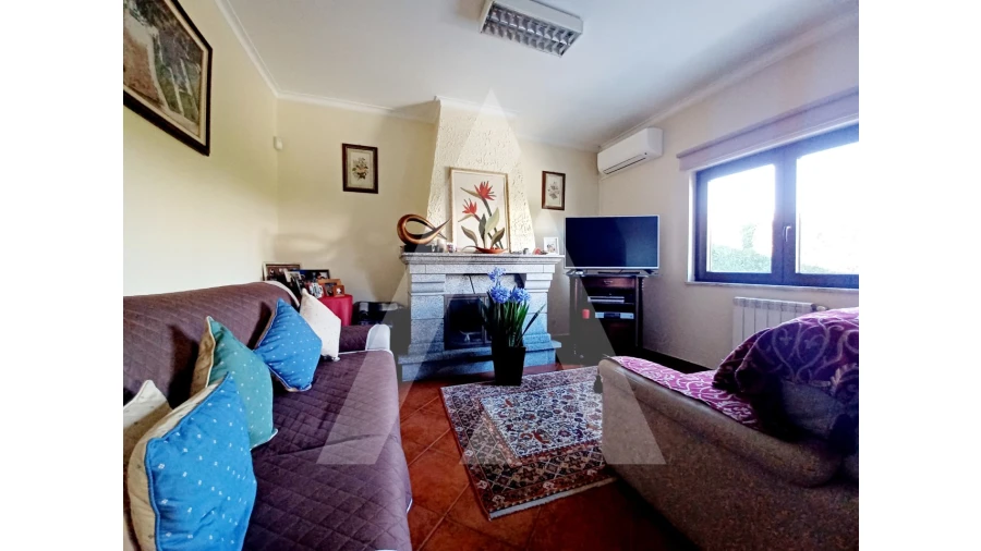 Moradia T4 para Venda em Rio de Loba Foto 14