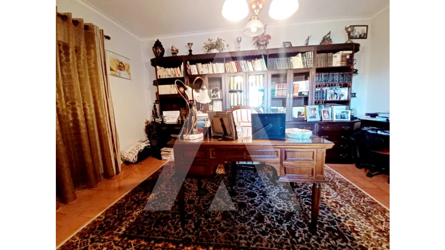 Moradia T4 para Venda em Rio de Loba Foto 28