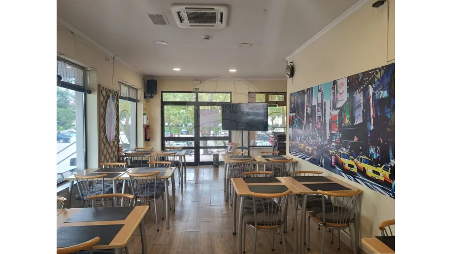 Negócio para Venda em União das Freguesias de Setúbal Foto 1