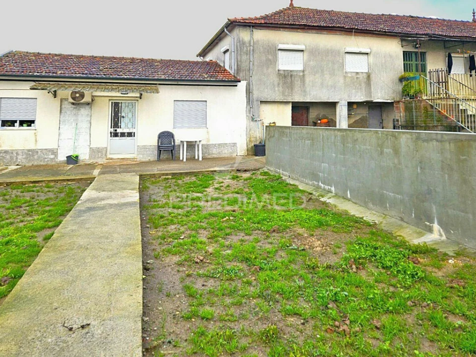 Moradia T2 para Venda em Macieira da Lixa e Caramos Foto 6