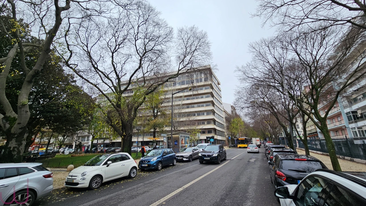 Apartamento T1 para Venda em Arroios Foto 3