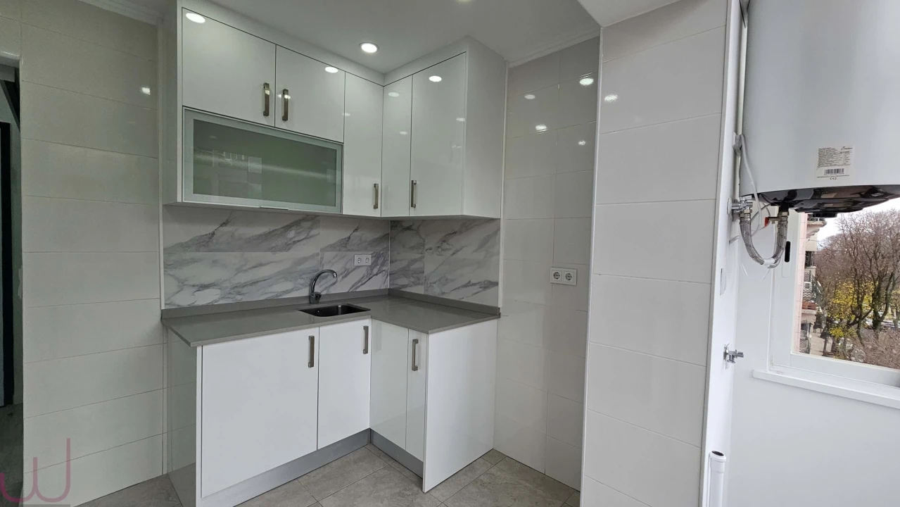 Apartamento T1 para Venda em Arroios Foto 13