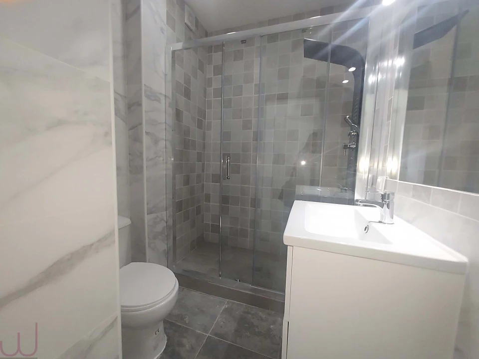 Apartamento T1 para Venda em Arroios Foto 19