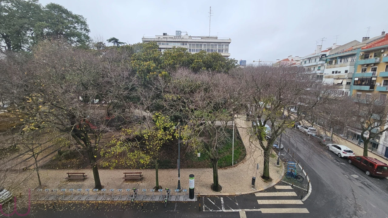 Apartamento T1 para Venda em Arroios Foto 11