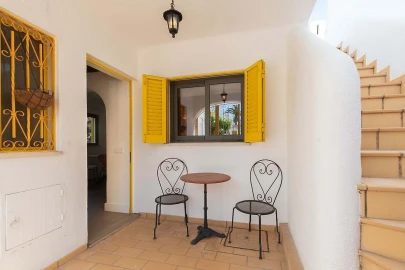 Moradia T2 para Venda em Quarteira