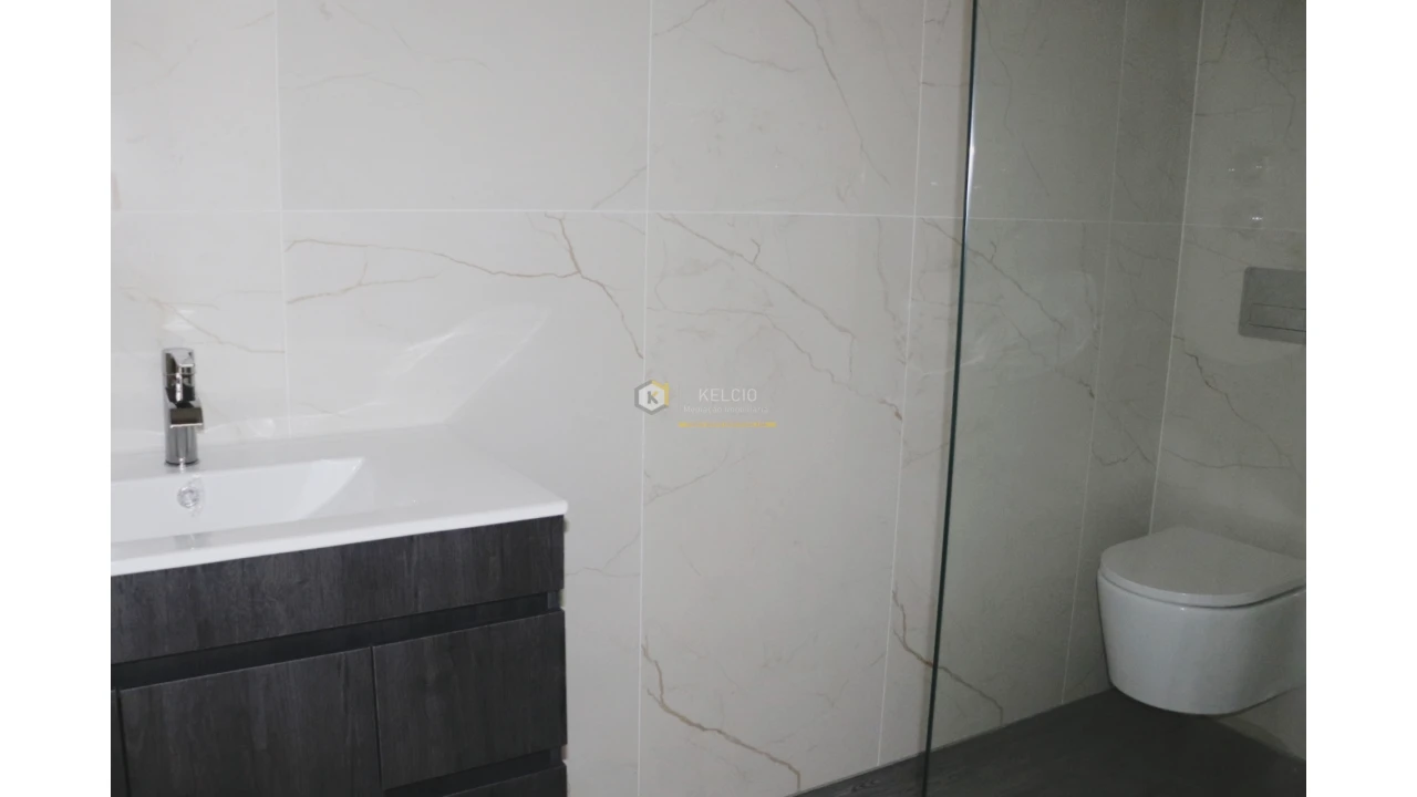 Apartamento T0 para Venda em São Brás de Alportel Foto 22