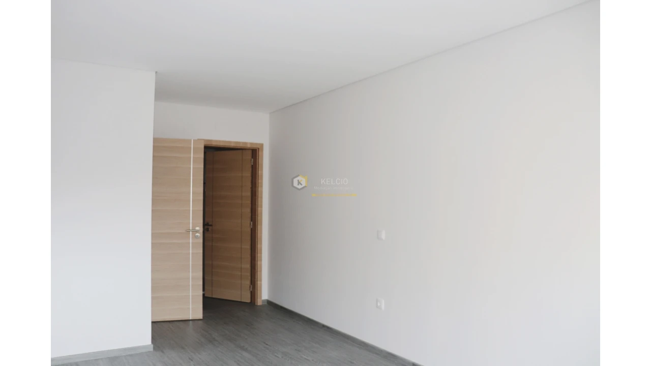 Apartamento T0 para Venda em São Brás de Alportel Foto 20