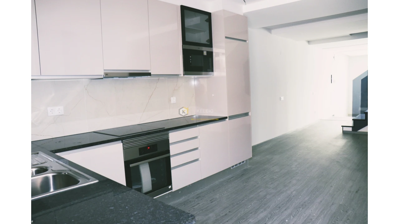 Apartamento T0 para Venda em São Brás de Alportel Foto 4